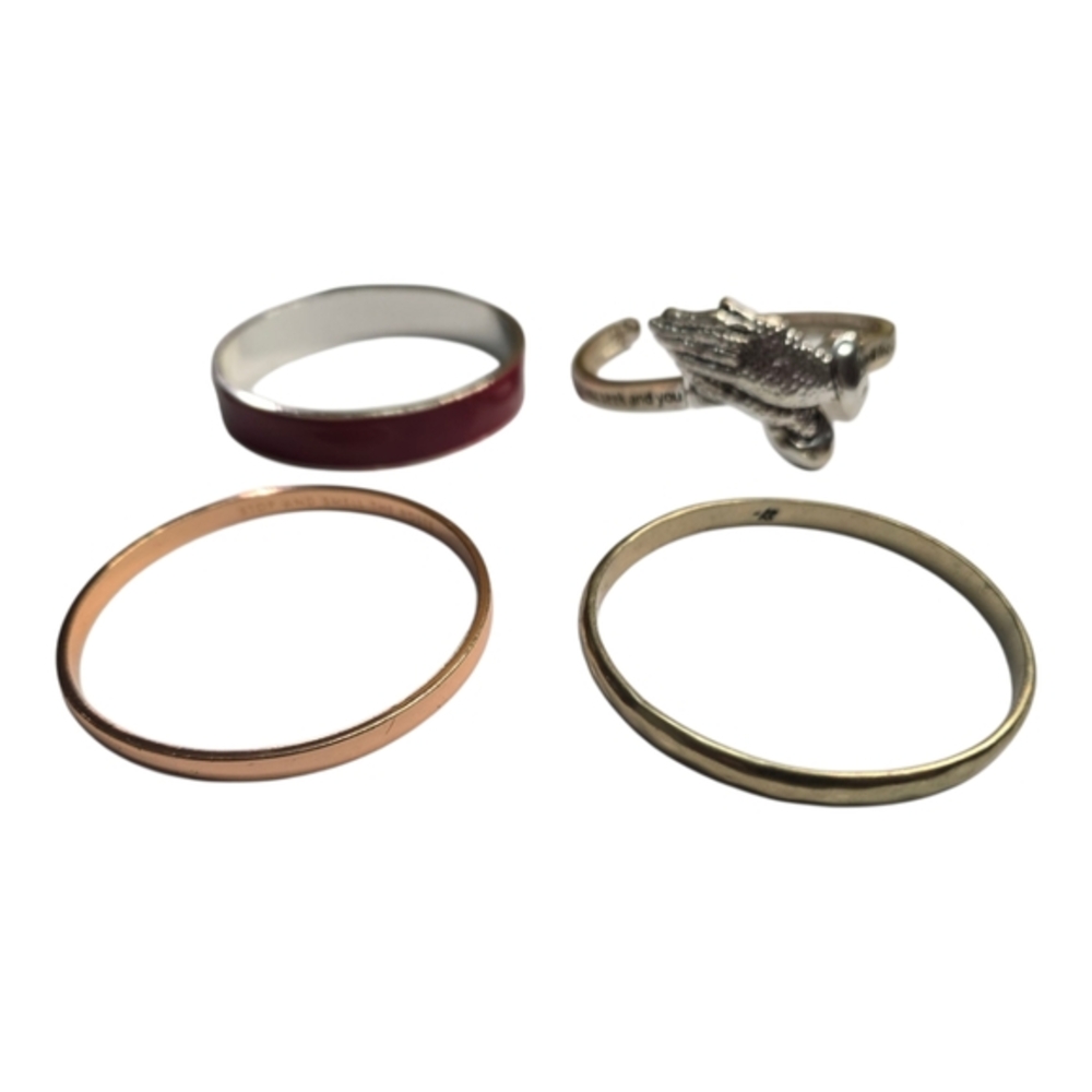 Kenneth Cole Stacking Rings Set Praying Hands Red Rose Gold Tone Fashion Jewelry